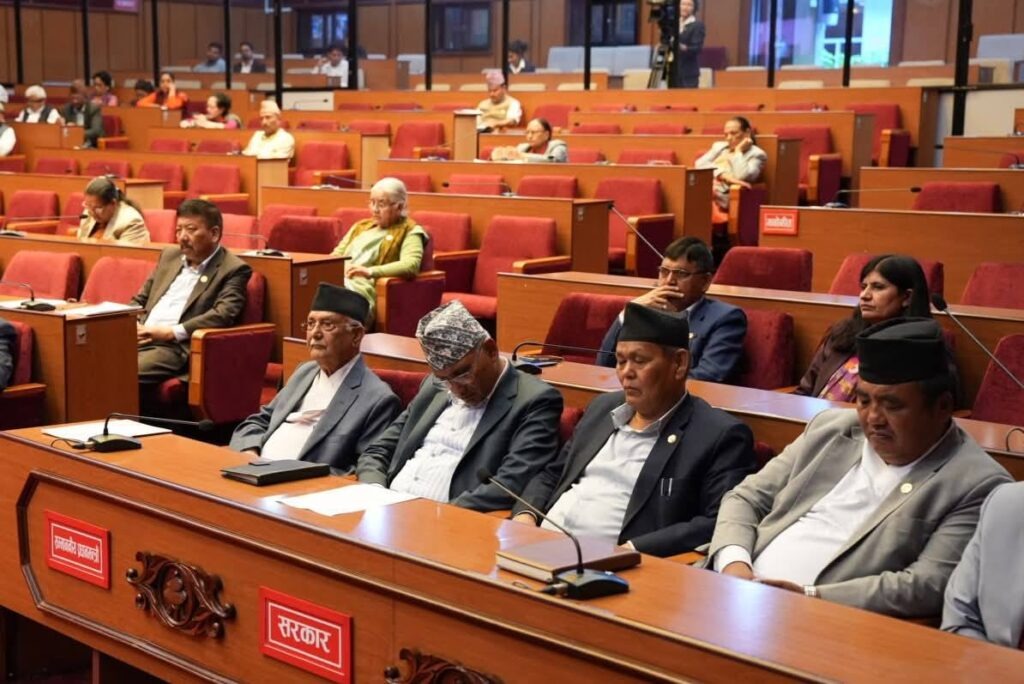 राष्ट्रियसभाका १९ सांसदको बिदाइ: को-को छन् एमाले, माओवादी र अन्य दलबाट?