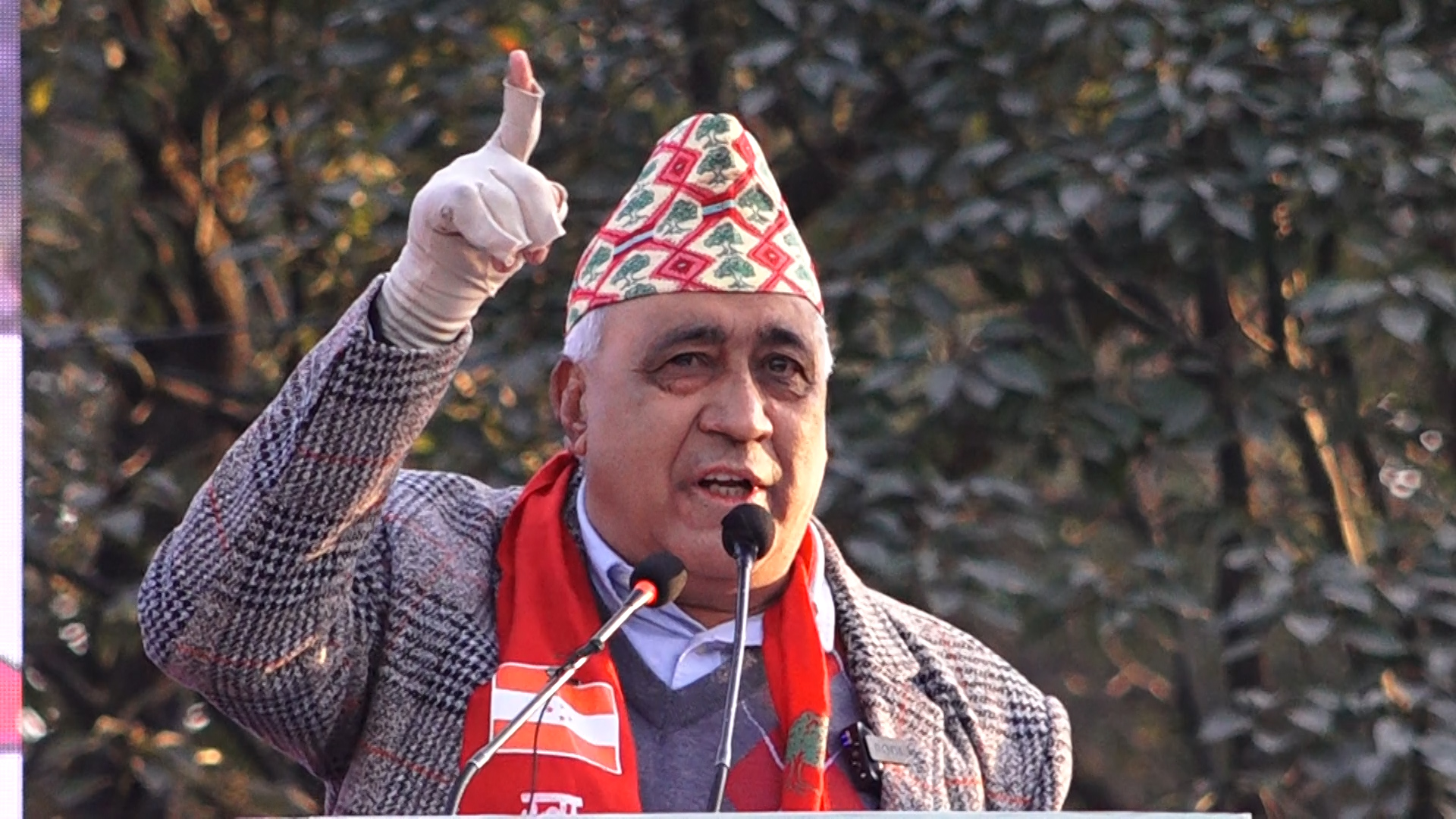 पार्टी व्यक्तिको विचारले चल्छ तर अवसरले चल्दैन् : चन्द्र भण्डारी