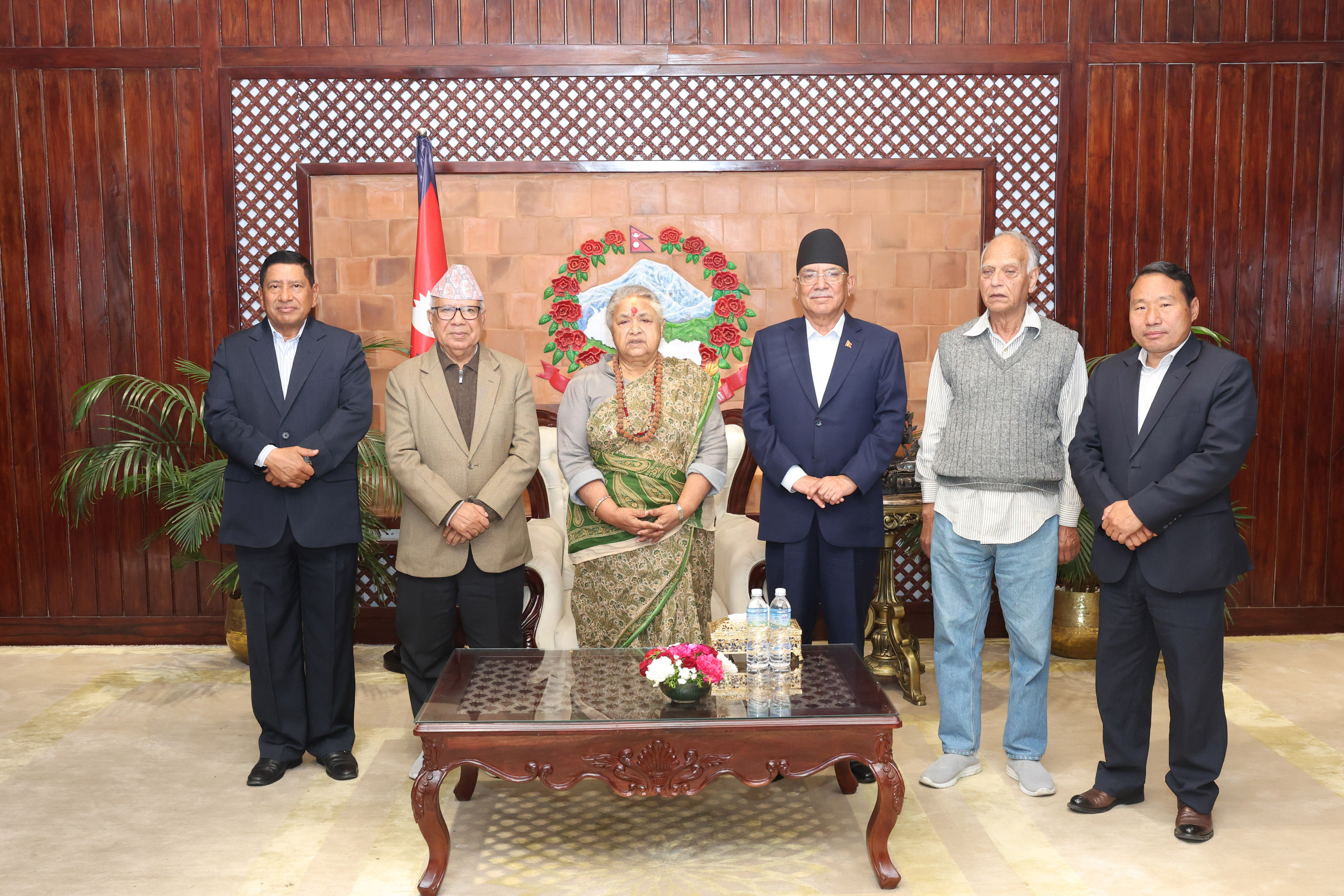 निर्वाचन सफल पार्न महत्त्वपूर्ण भूमिका निर्वाह गरेकामा प्रधानमन्त्रीद्वारा नेकपालाई धन्यवाद