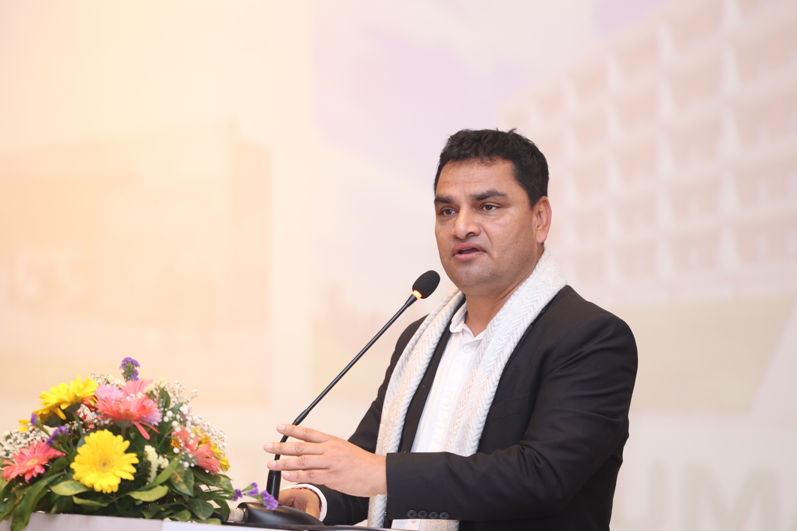 प्रदीप पौडेलको दाबी- प्रधानमन्त्रीले जानीजानी संसद्को उपेक्षा गरे, प्रतिपक्ष चुप बस्न हुँदैन