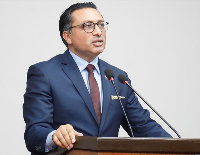 गलतलाई गलत भन्न र रोक्न सरकार पछि हट्दैन : अर्थमन्त्री